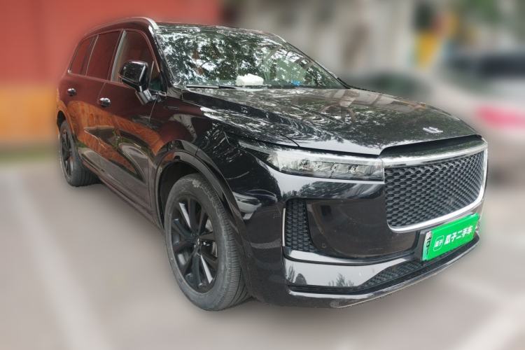 Used Li Auto ONE 2020 Extended-Range 6-Seater Version Front Right 45 Deg