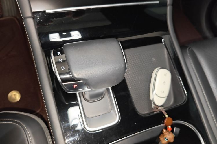 Used Li Auto ONE 2020 Extended-Range 6-Seater Version Gear Lever