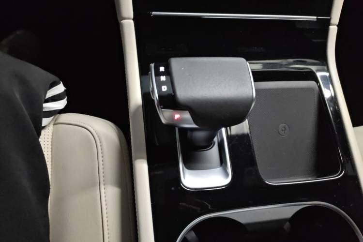 Used Li Auto ONE 2020 Extended-Range 6-Seater Version Gear Lever