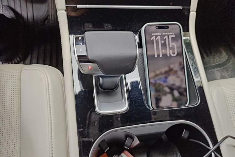 Used Li Auto ONE 2020 Extended-Range 6-Seater Version Gear Lever
