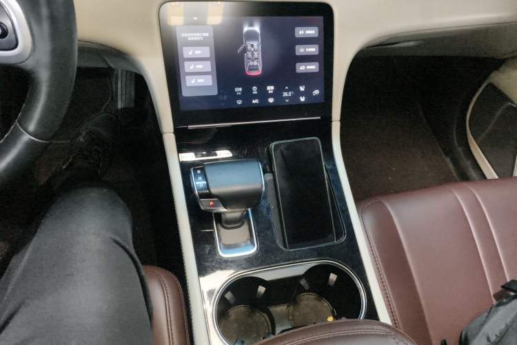 Used Li Auto ONE 2020 Extended-Range 6-Seater Version Gear Lever