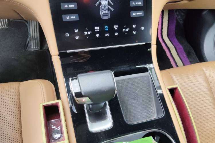 Used Li Auto ONE 2020 Extended-Range 6-Seater Version Gear Lever