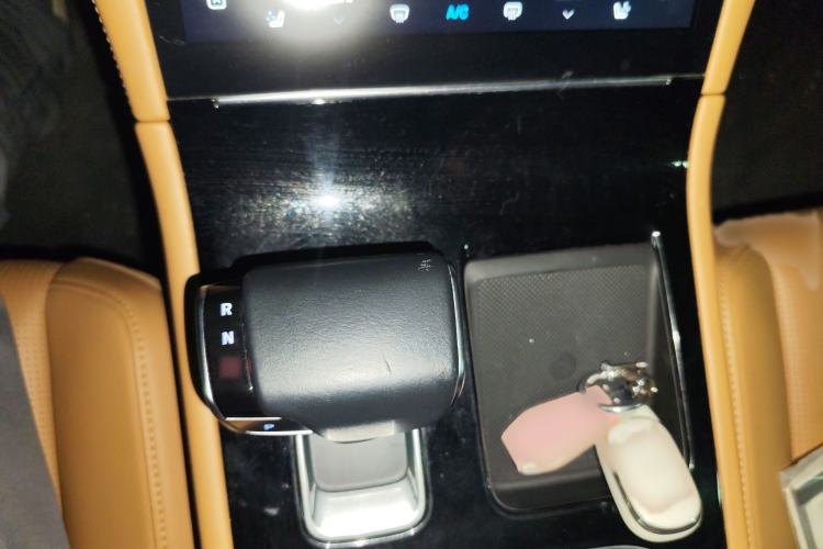Used Li Auto ONE 2020 Extended-Range 6-Seater Version Gear Lever