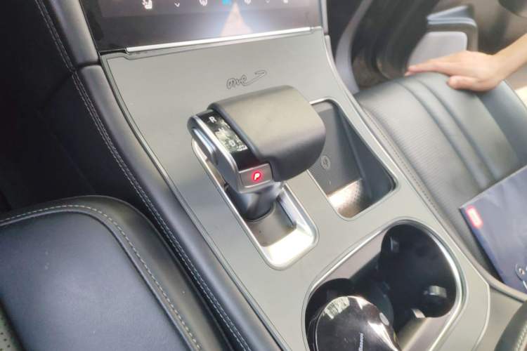 Used Li Auto ONE 2020 Extended-Range 6-Seater Version Gear Lever
