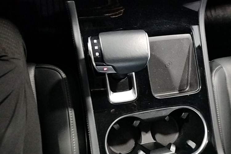 Used Li Auto ONE 2020 Extended-Range 6-Seater Version Gear Lever
