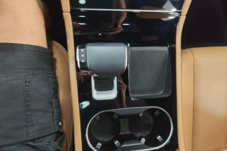Used Li Auto ONE 2020 Extended-Range 6-Seater Version Gear Lever