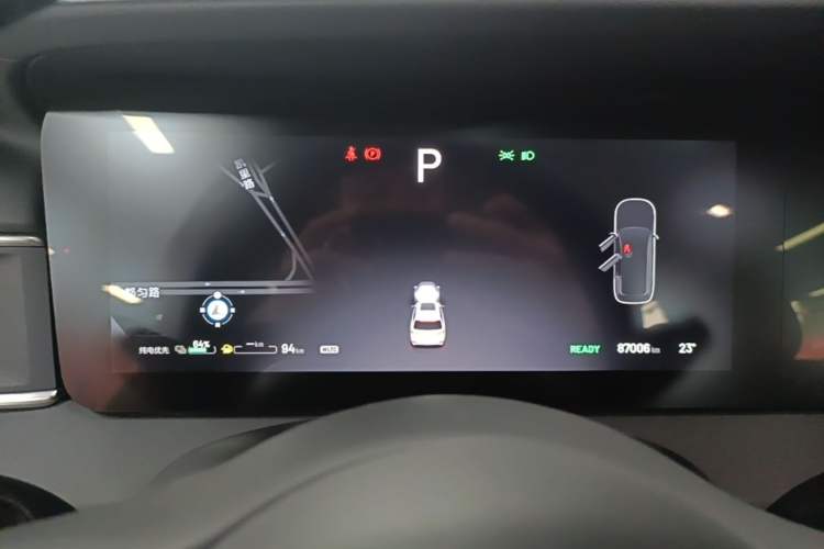 Used Li Auto ONE 2020 Extended-Range 6-Seater Version Instrument Cluster