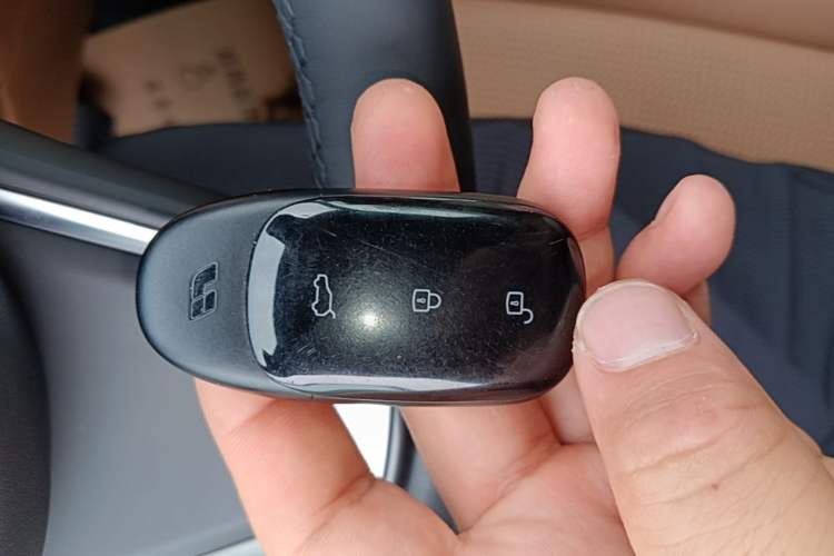 Used Li Auto ONE 2020 Extended-Range 6-Seater Version Interior 1