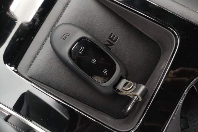 Used Li Auto ONE 2020 Extended-Range 6-Seater Version Interior 1