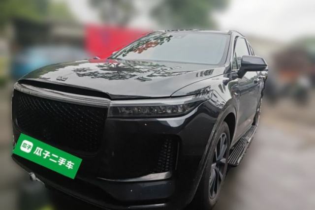 Ojetý Li Auto ONE 2020 Extended-Range 6-Seater Version
