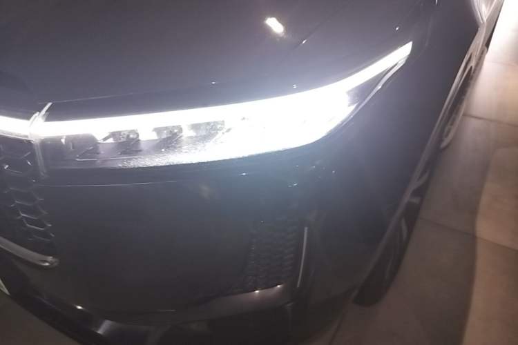 Used Li Auto ONE 2020 Extended-Range 6-Seater Version Left Front Headlight