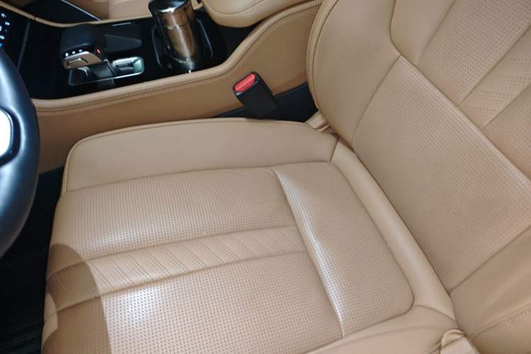 Used Li Auto ONE 2020 Extended-Range 6-Seater Version Left Front Seat