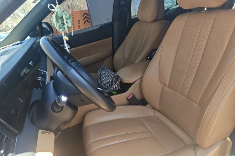 Used Li Auto ONE 2020 Extended-Range 6-Seater Version Left Front Seat