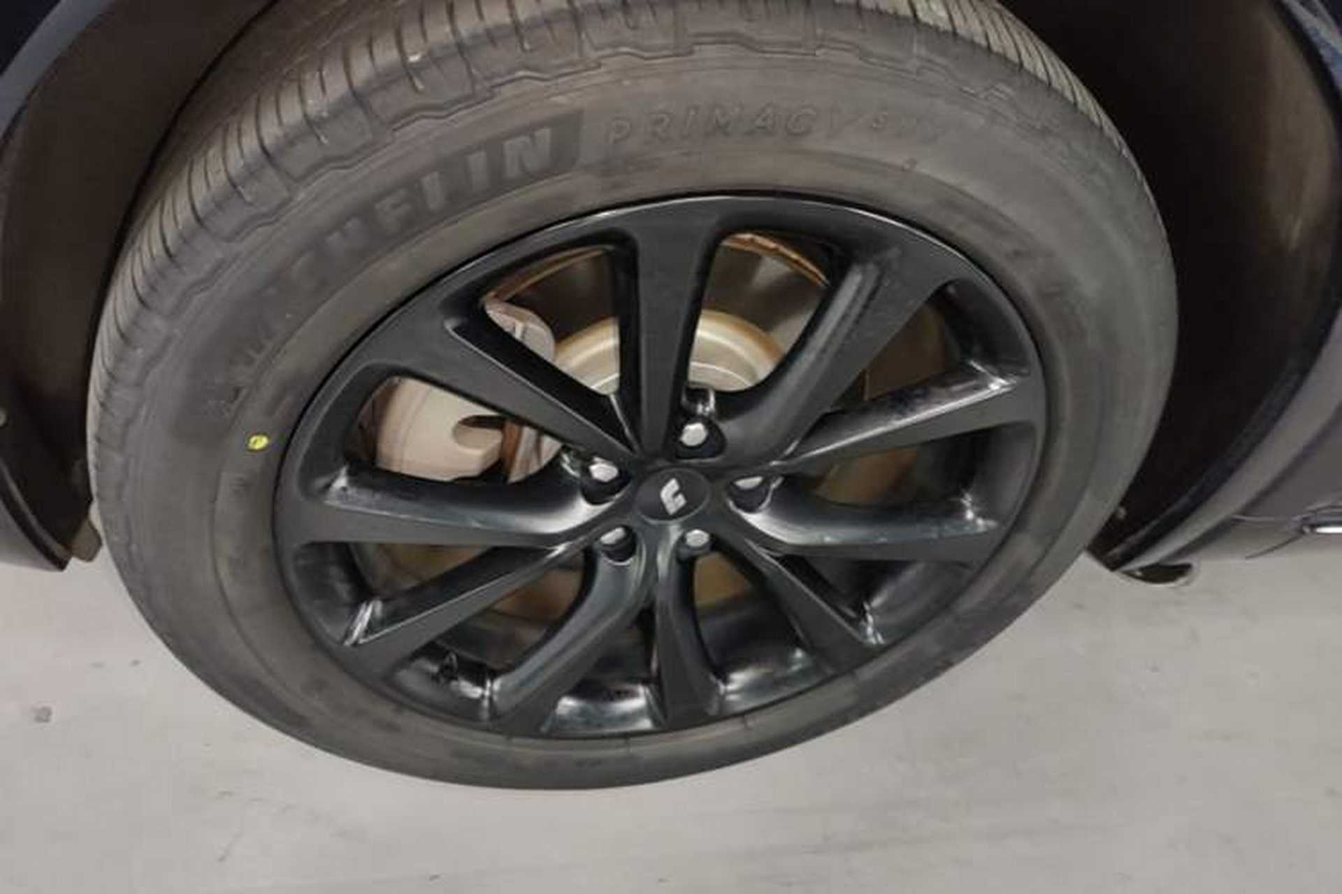 Used Li Auto ONE 2020 Extended-Range 6-Seater Version Left Front Wheel Hub