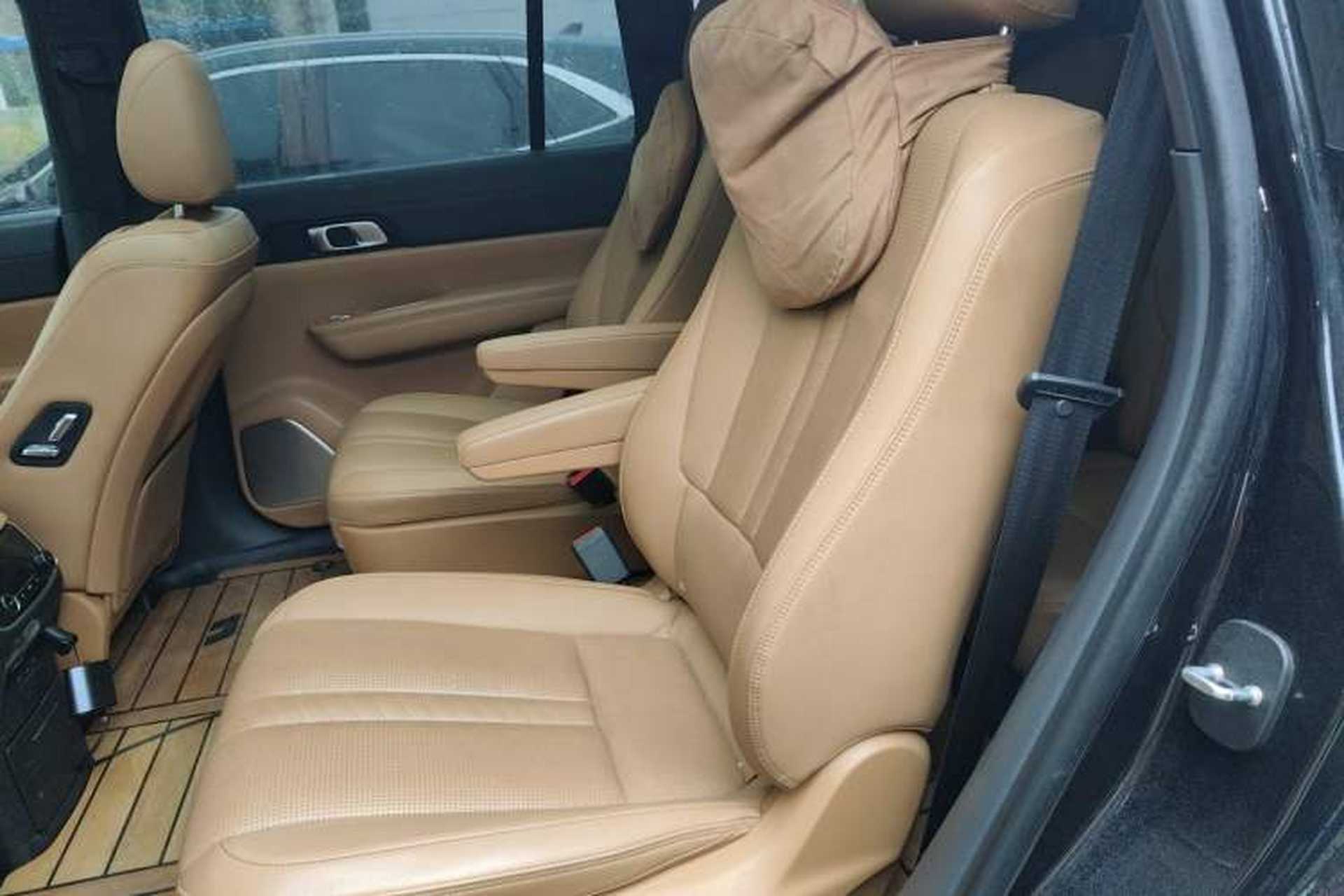Used Li Auto ONE 2020 Extended-Range 6-Seater Version Left Rear Seat