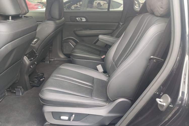 Used Li Auto ONE 2020 Extended-Range 6-Seater Version Left Rear Seat