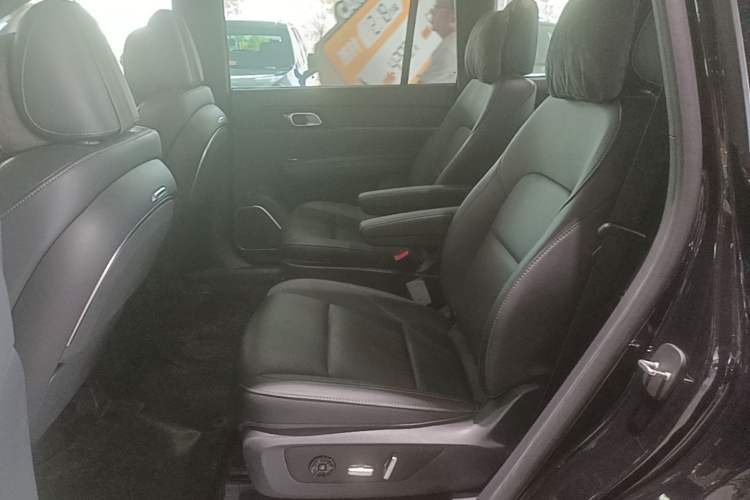 Used Li Auto ONE 2020 Extended-Range 6-Seater Version Left Rear Seat