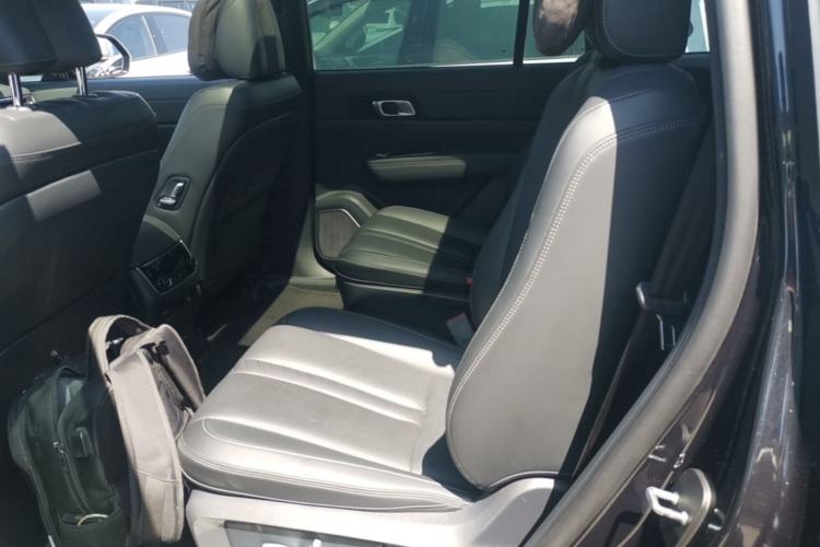 Used Li Auto ONE 2020 Extended-Range 6-Seater Version Left Rear Seat