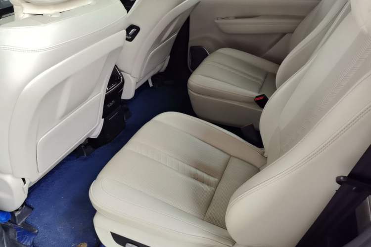 Used Li Auto ONE 2020 Extended-Range 6-Seater Version Left Rear Seat