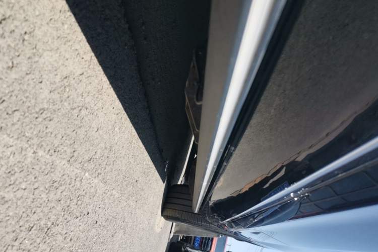 Used Li Auto ONE 2020 Extended-Range 6-Seater Version Left Side Sill