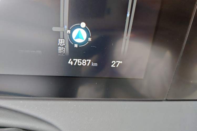 Used Li Auto ONE 2020 Extended-Range 6-Seater Version Odometer Close Up