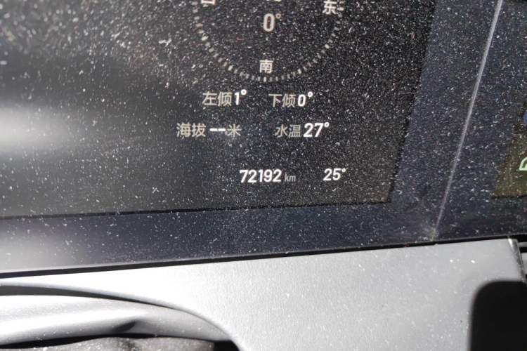 Used Li Auto ONE 2020 Extended-Range 6-Seater Version Odometer Close Up