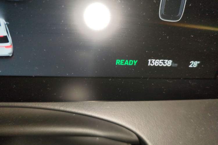 Used Li Auto ONE 2020 Extended-Range 6-Seater Version Odometer Close Up