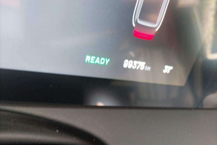 Used Li Auto ONE 2020 Extended-Range 6-Seater Version Odometer Close Up