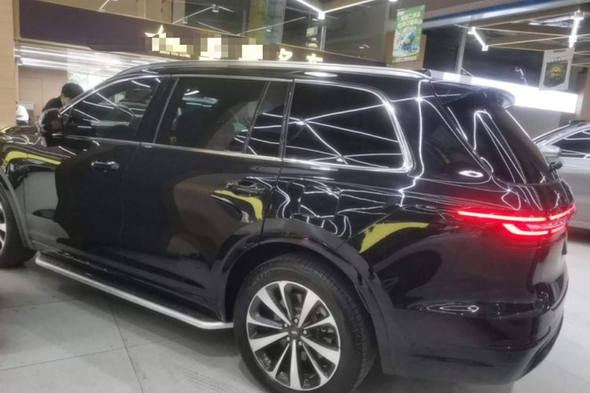 Used Li Auto ONE 2020 Extended-Range 6-Seater Version Rear Left 45 Deg