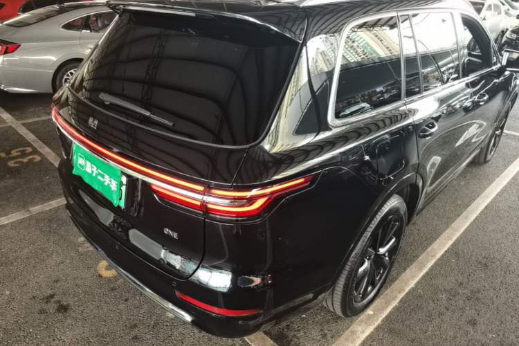Used Li Auto ONE 2020 Extended-Range 6-Seater Version Rear Right 45 Deg