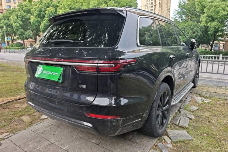 Used Li Auto ONE 2020 Extended-Range 6-Seater Version Rear Right 45 Deg