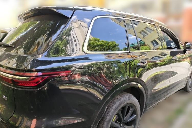Used Li Auto ONE 2020 Extended-Range 6-Seater Version Rear Right 45 Deg