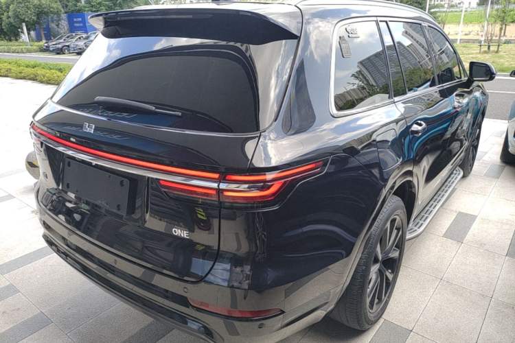 Used Li Auto ONE 2020 Extended-Range 6-Seater Version Rear Right 45 Deg