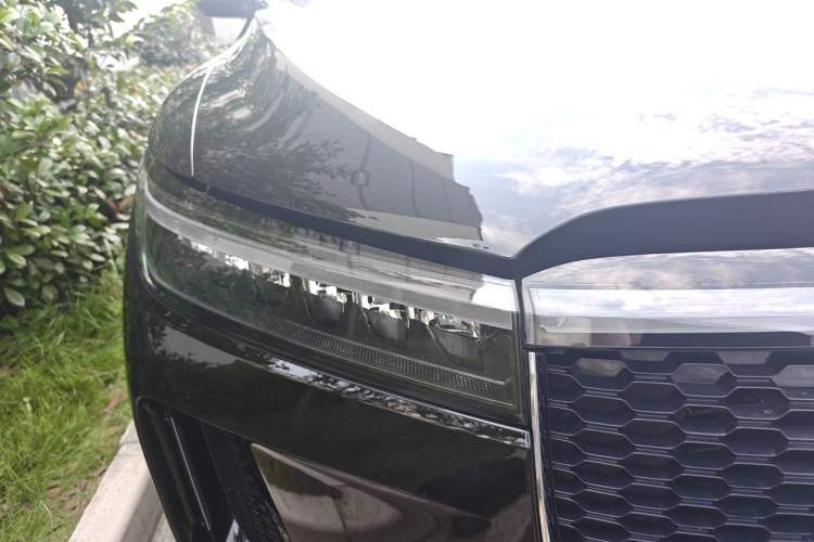 Used Li Auto ONE 2020 Extended-Range 6-Seater Version Right Front Headlight