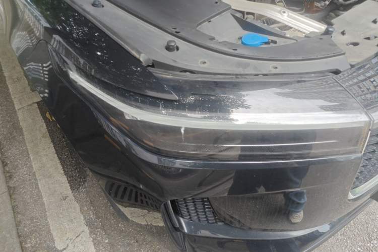 Used Li Auto ONE 2020 Extended-Range 6-Seater Version Right Front Headlight