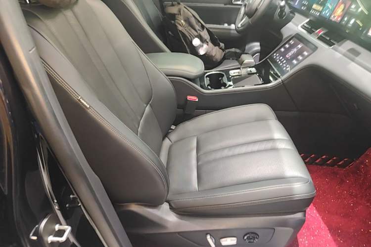 Used Li Auto ONE 2020 Extended-Range 6-Seater Version Right Front Seat