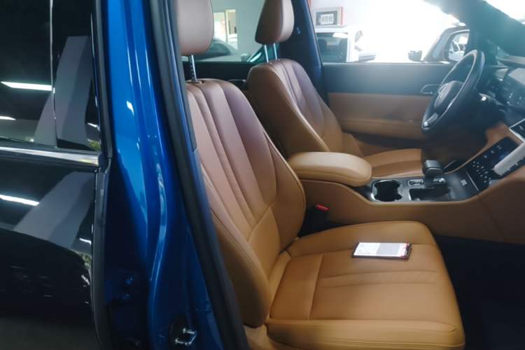 Used Li Auto ONE 2020 Extended-Range 6-Seater Version Right Front Seat