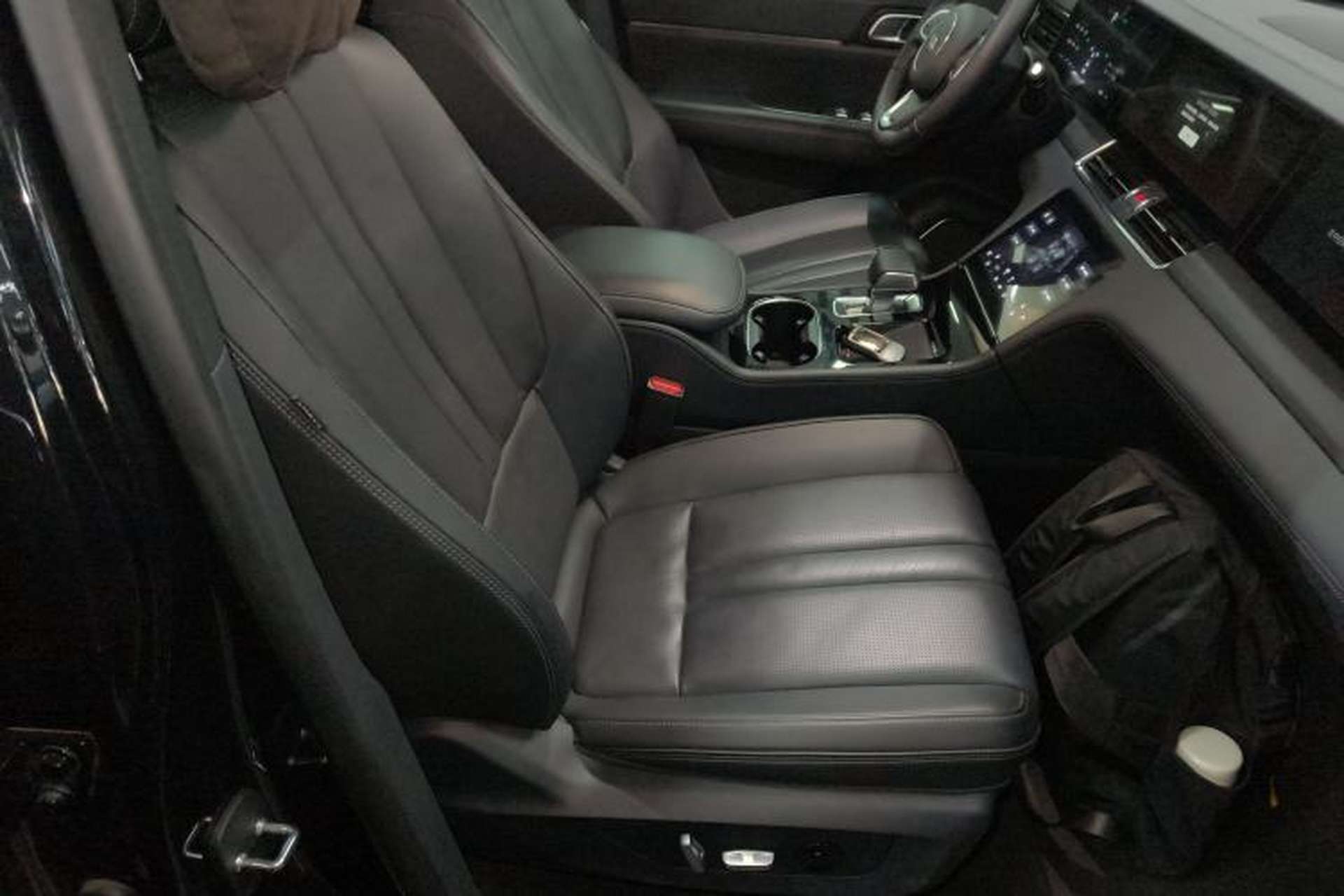 Used Li Auto ONE 2020 Extended-Range 6-Seater Version Right Front Seat