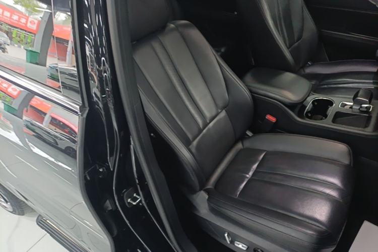 Used Li Auto ONE 2020 Extended-Range 6-Seater Version Right Front Seat