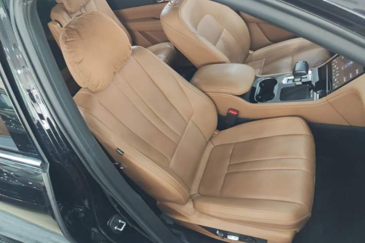Used Li Auto ONE 2020 Extended-Range 6-Seater Version Right Front Seat