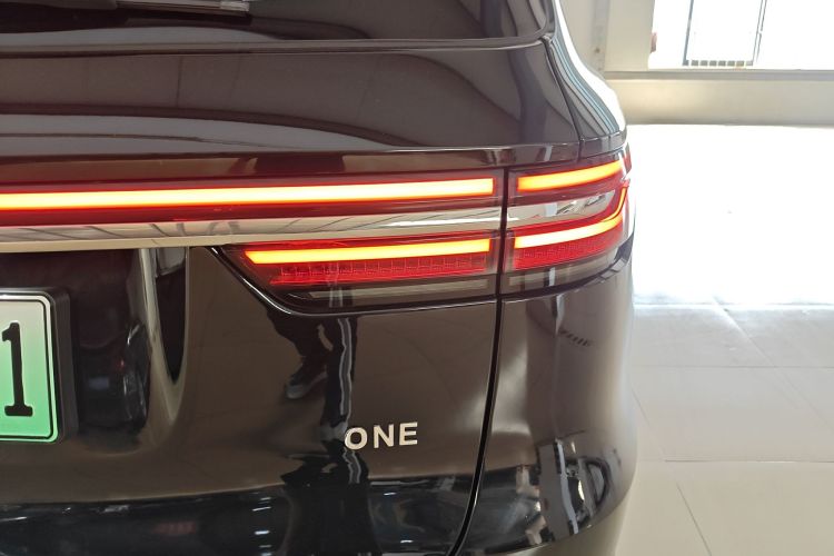 Used Li Auto ONE 2020 Extended-Range 6-Seater Version Right Rear Taillight