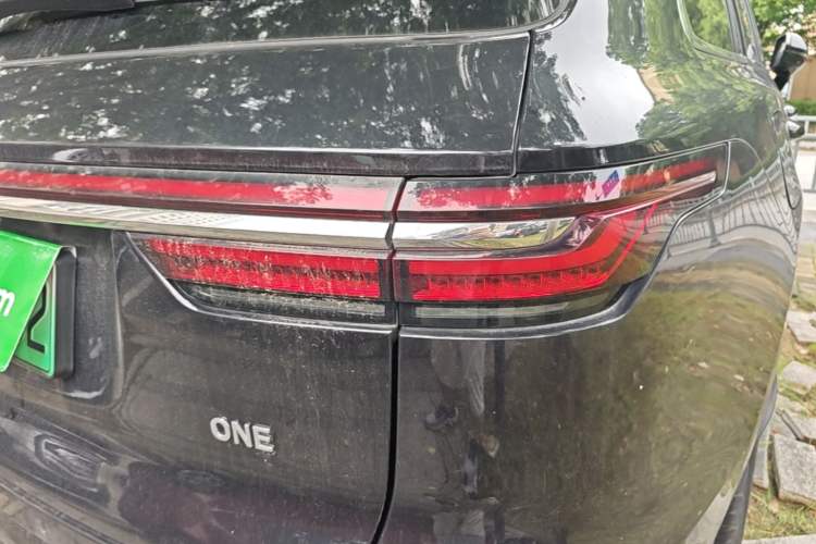 Used Li Auto ONE 2020 Extended-Range 6-Seater Version Right Rear Taillight