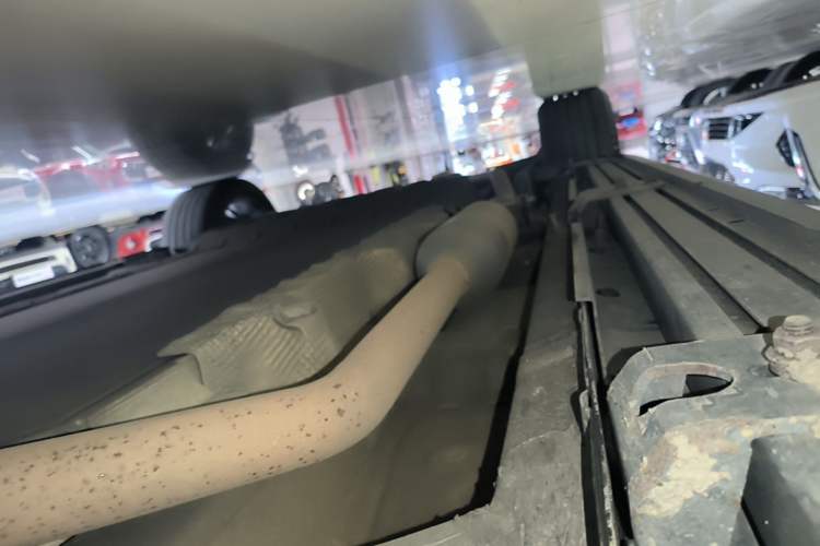 Used Li Auto ONE 2020 Extended-Range 6-Seater Version Right Side Sill