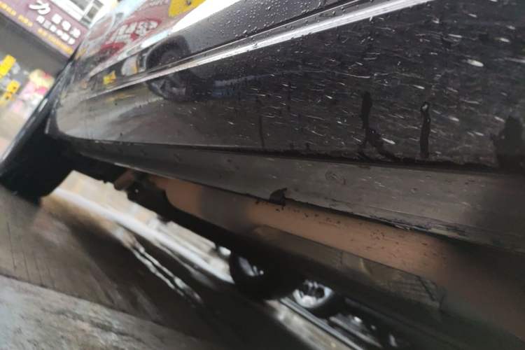 Used Li Auto ONE 2020 Extended-Range 6-Seater Version Right Side Sill