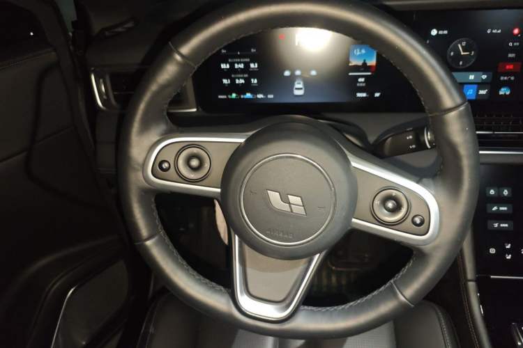 Used Li Auto ONE 2020 Extended-Range 6-Seater Version Steering Wheel