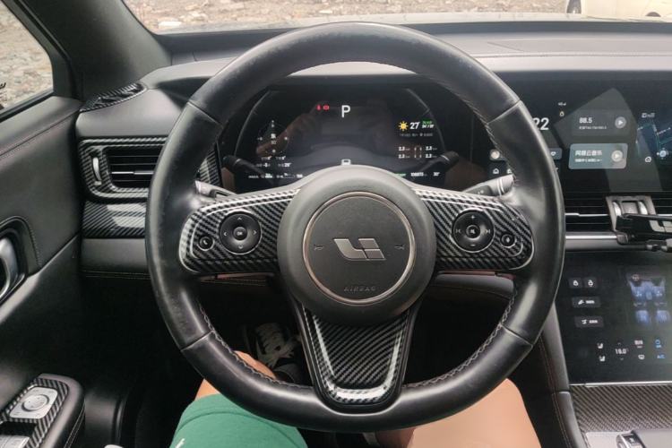 Used Li Auto ONE 2020 Extended-Range 6-Seater Version Steering Wheel
