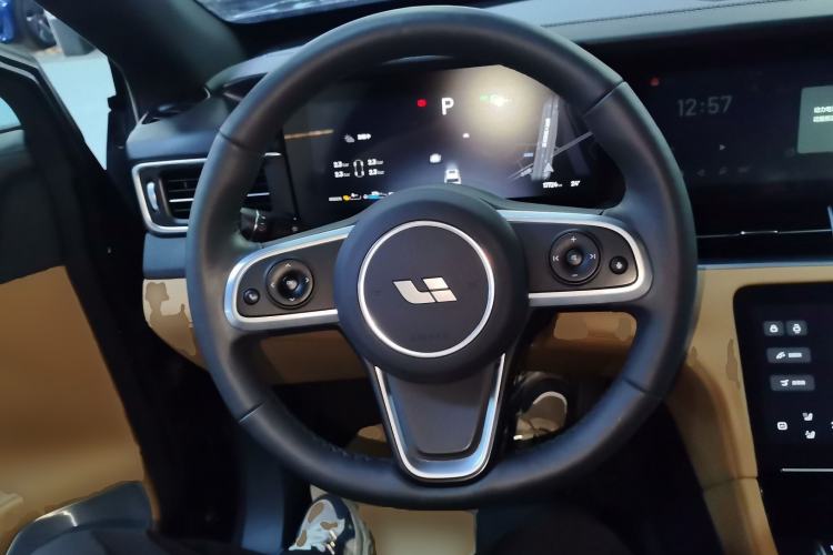 Used Li Auto ONE 2020 Extended-Range 6-Seater Version Steering Wheel