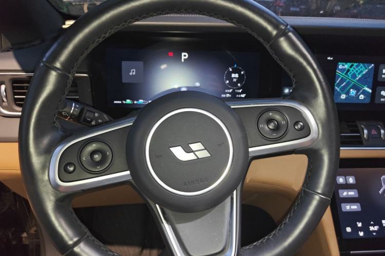 Used Li Auto ONE 2020 Extended-Range 6-Seater Version Steering Wheel