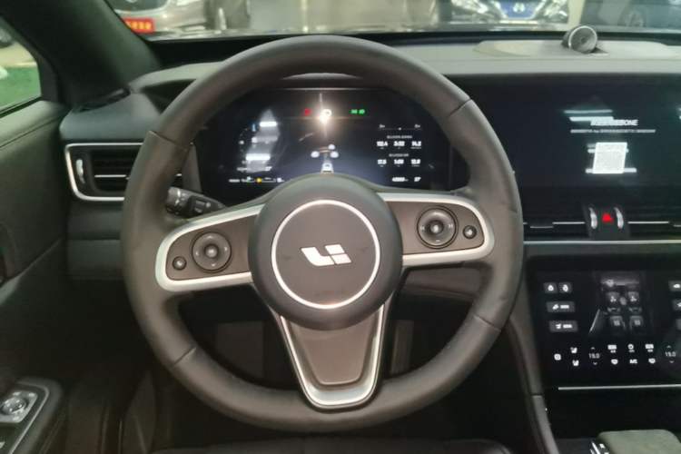 Used Li Auto ONE 2020 Extended-Range 6-Seater Version Steering Wheel