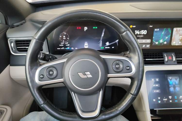 Used Li Auto ONE 2020 Extended-Range 6-Seater Version Steering Wheel